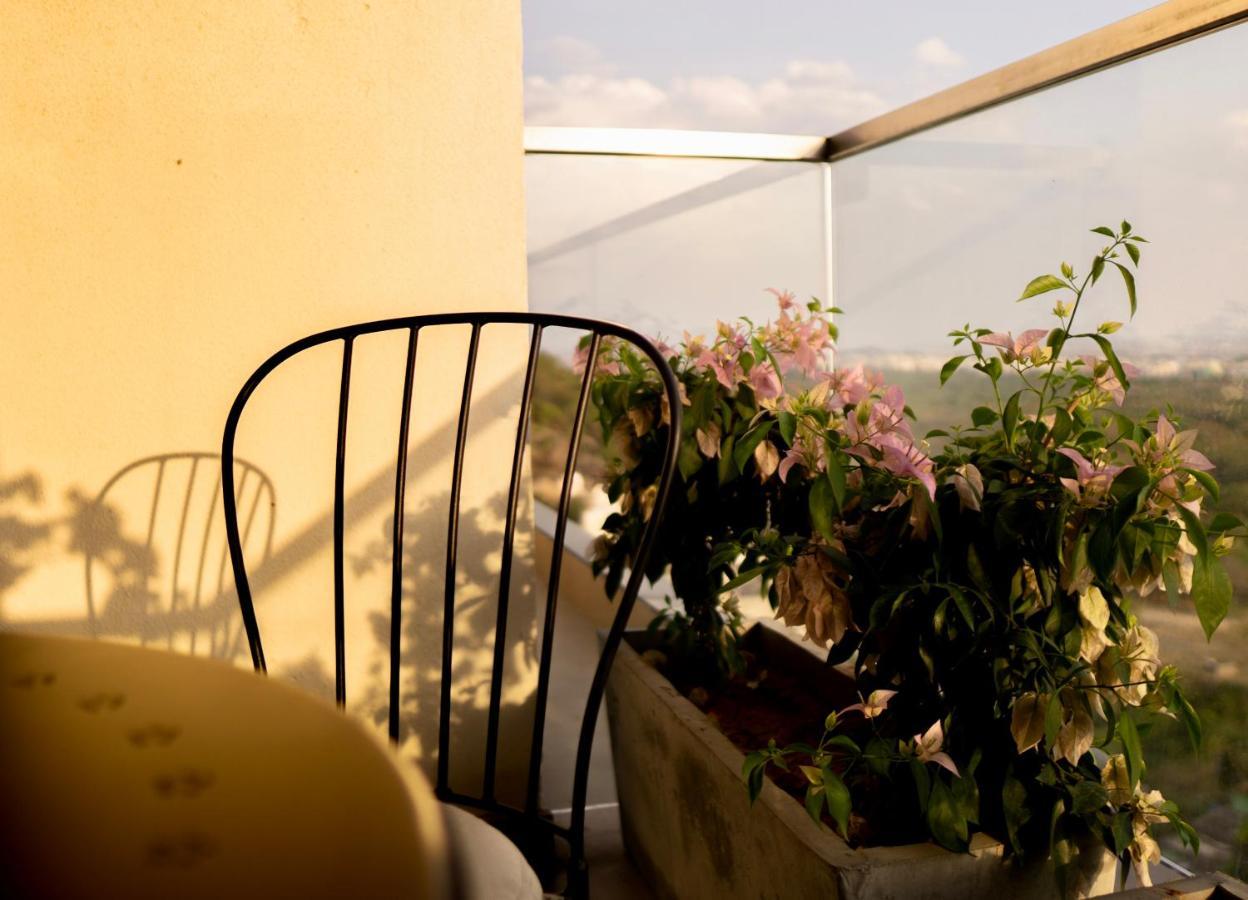 Bridge Service Apartment ハイデラバード エクステリア 写真